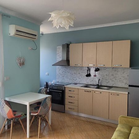 New Apartment Near The Beach Vlorë Exteriör bild