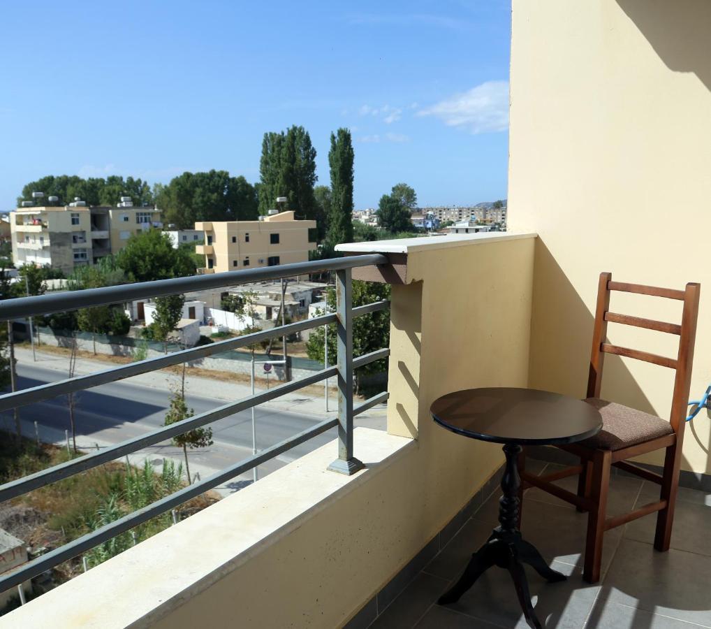 New Apartment Near The Beach Vlorë Exteriör bild